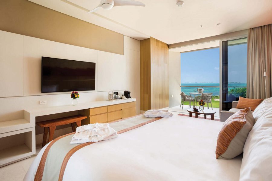 Hotel bedroom at Dreams Vista Cancun Golf & Spa Resort
