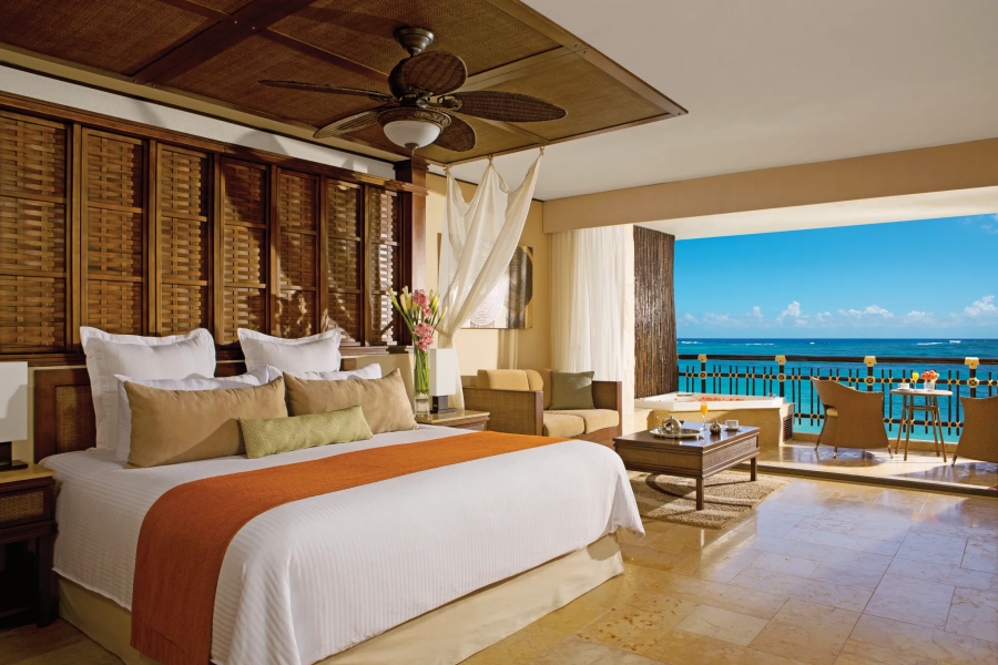 Luxurios Bedroom - Dreams Riviera Cancun