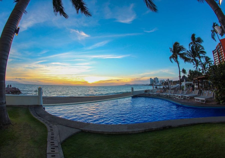 Pool View | Plaza Pelicanos Grand Beach Resort