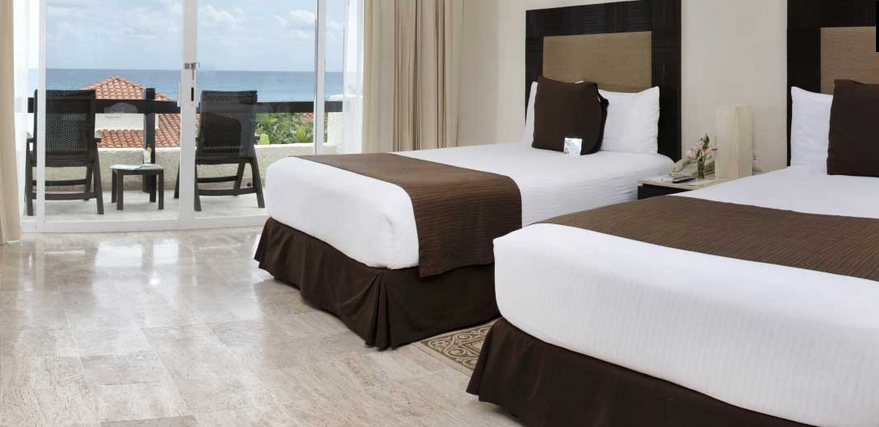 Grand Park Royal Cancún Hotel Room